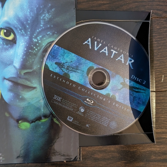 LIKE NEW Avatar Extended Blu-Ray Collector's Edition (3 disc set), James Cameron - Picture 12 of 16